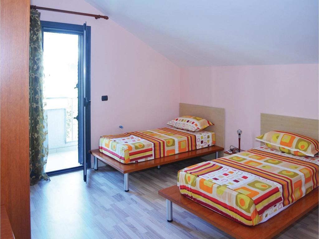 Holiday Home Pishat E Buta 28 Golem  Exterior photo