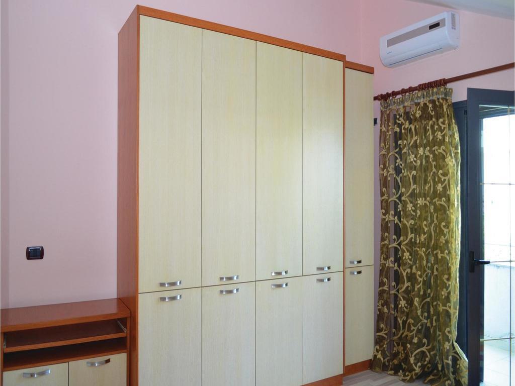 Holiday Home Pishat E Buta 28 Golem  Exterior photo