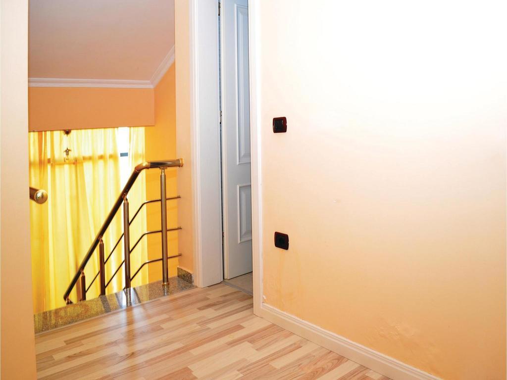 Holiday Home Pishat E Buta 28 Golem  Exterior photo